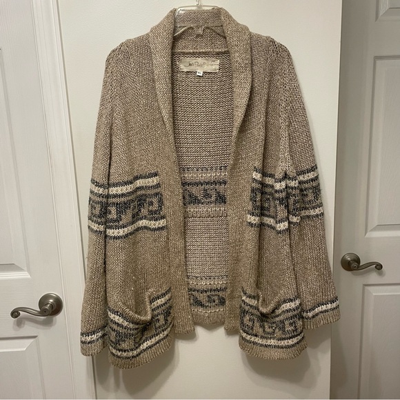 Jen’s Pirate Booty Cardigan - Picture 2 of 9